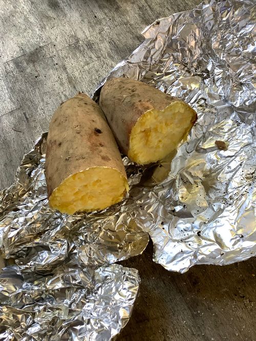 Vol.105 25/NO.24 笛吹小屋キャンプ場〜中津峡〜〆ホルモン屋‼️ 笛吹小屋キャンプ場 ソロキャンプ 区画サイト 🔥焚き火🔥さんのキャンプブログ CAMPiii(キャンピー) -キャンプ専用SNS キャンプのすべてがここに集まる-