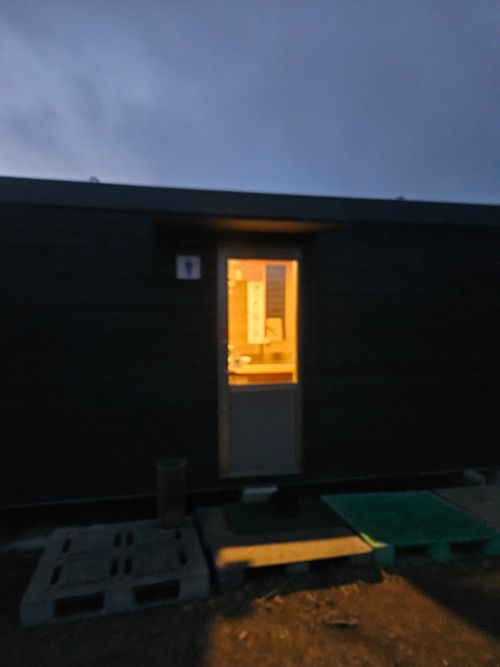 ブラックしゅーたん 富士高原トマトフィールド グループキャンプ フリーサイト オートサイト IZUIZUさんのキャンプブログ CAMPiii（キャンピー） -キャンプ専用SNS キャンプのすべてがここに集まる-