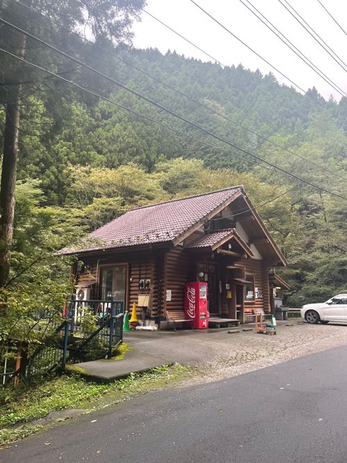清流が目の前にある最高のロケーション!徒歩ソロで行く大鳩園キャンプ場 大鳩園キャンプ場 ソロキャンプ フリーサイト ma9さんのキャンプブログ CAMPiii(キャンピー) -キャンプ専用SNS キャンプのすべてがここに集まる-