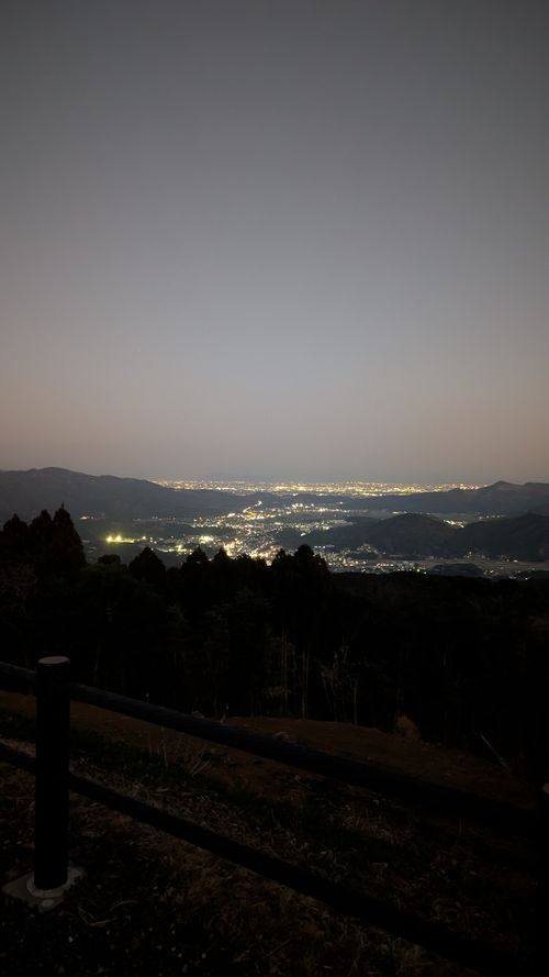 雪が解け　妻が目覚めた　誕生日🎂 FUNAYAMA MOUNTAIN ファミリーキャンプ 区画サイト オートサイト ヒゲキャンさんのキャンプブログ CAMPiii（キャンピー） -キャンプ専用SNS キャンプのすべてがここに集まる-