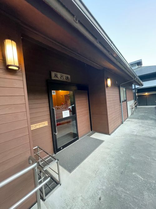 友人とのデュオ！徒歩では坂道がかなりキツイ。表丹沢野外活動センターキャンプ場へ！ 秦野市 表丹沢野外活動センター ソロキャンプ グループキャンプ フリーサイト ma9さんのキャンプブログ CAMPiii（キャンピー） -キャンプ専用SNS キャンプのすべてがここに集まる-