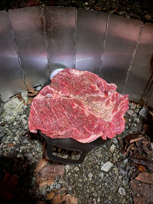 清流が目の前にある最高のロケーション!徒歩ソロで行く大鳩園キャンプ場 大鳩園キャンプ場 ソロキャンプ フリーサイト ma9さんのキャンプブログ CAMPiii(キャンピー) -キャンプ専用SNS キャンプのすべてがここに集まる-