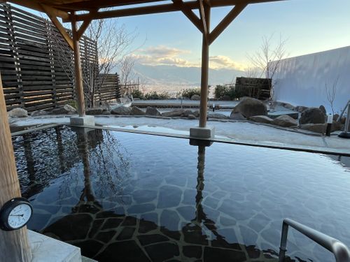 デッキ温泉キャンプ 未完の里 グループキャンプ 区画サイト ナツメさんのキャンプブログ CAMPiii（キャンピー） -キャンプ専用SNS キャンプのすべてがここに集まる-