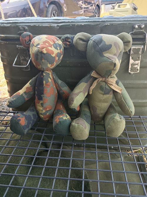 ポーランド軍幕会  中津川河川敷 グループキャンプ フリーサイト ウエィダーさんのキャンプブログ CAMPiii（キャンピー） -キャンプ専用SNS キャンプのすべてがここに集まる-