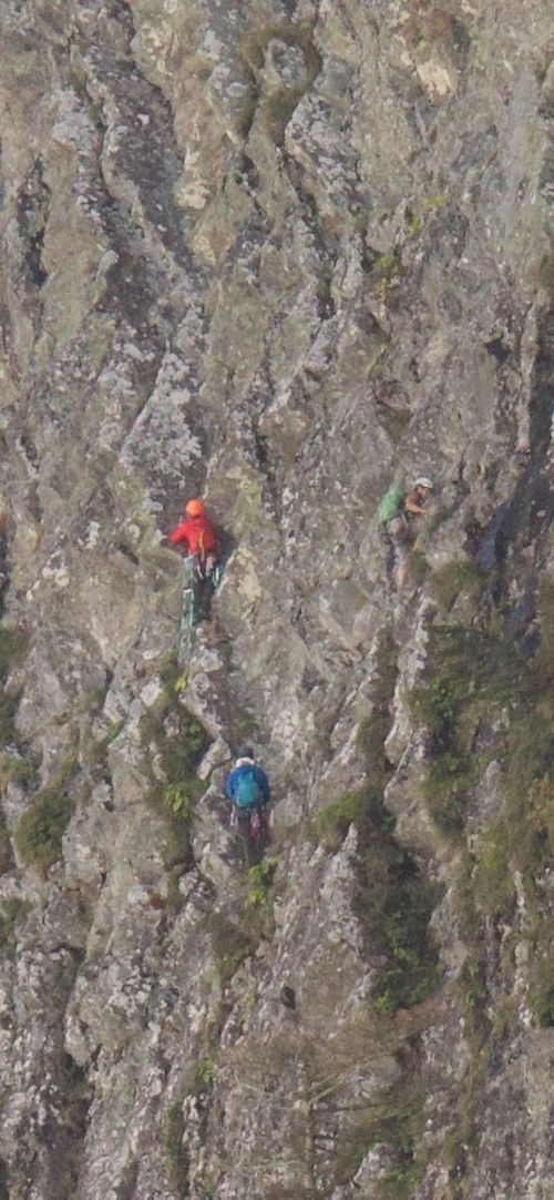 降水確率0％なのに雨！それでも石鎚山へ 自然王国白滝の里キャンプ場 ソロキャンプ フリーサイト yoshiさんのキャンプブログ CAMPiii（キャンピー） -キャンプ専用SNS キャンプのすべてがここに集まる-