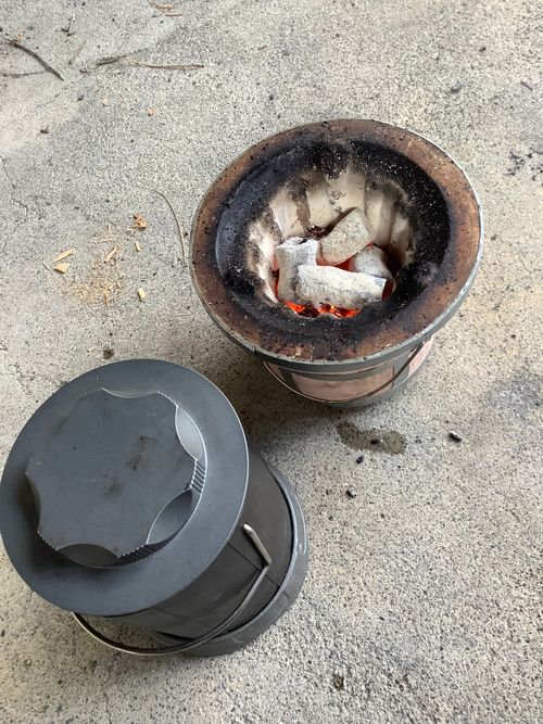 Vol.109 25/NO.28 いつもの中津峡から〜秩父ホルモン屋に行く‼️ 中津峡 ソロキャンプ フリーサイト 🔥焚き火🔥さんのキャンプブログ CAMPiii（キャンピー） -キャンプ専用SNS キャンプのすべてがここに集まる-