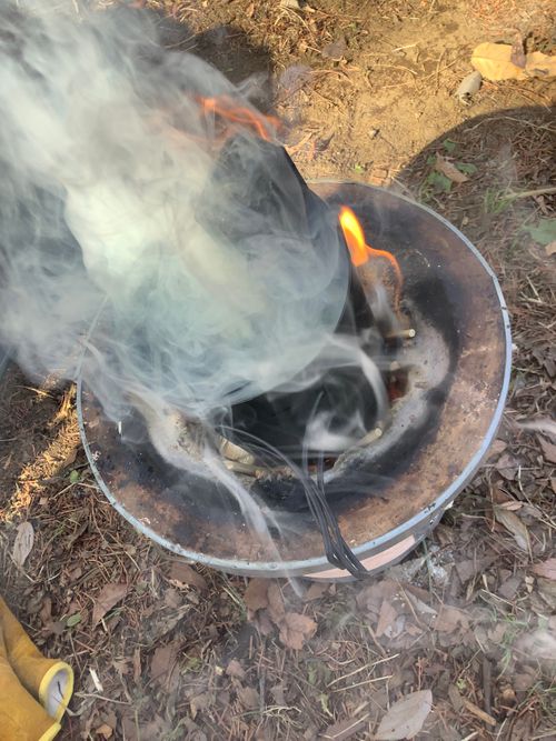 Vol.111 26/NO.01 新年1発目はココで‼️ 坂戸市 ソロキャンプ フリーサイト 🔥焚き火🔥さんのキャンプブログ CAMPiii（キャンピー） -キャンプ専用SNS キャンプのすべてがここに集まる-