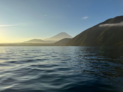 本栖湖supキャンプ 本栖湖いこいの森キャンプ場 グループキャンプ 区画サイト atelierさんのキャンプブログ CAMPiii（キャンピー） -キャンプ専用SNS キャンプのすべてがここに集まる-