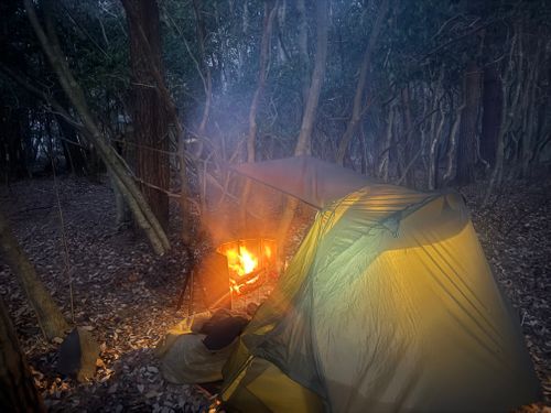 朝夕は、まだ冬だった PICA富士西湖 ソロキャンプ グループキャンプ 区画サイト フリーサイト まっつんさんのキャンプブログ CAMPiii（キャンピー） -キャンプ専用SNS キャンプのすべてがここに集まる-