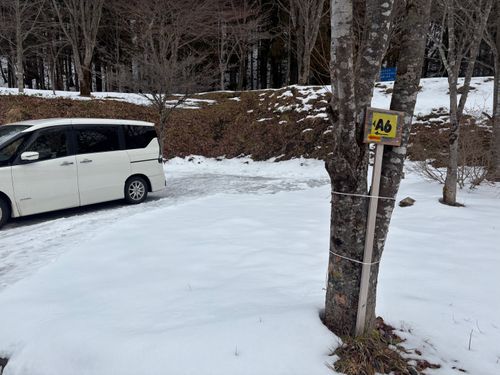 初るぽぽの森〜雪中〜 るぽぽの森 （るぽぽかわさき＆笹谷オートキャンプ場） ソロキャンプ 区画サイト オートサイト ぱぱちょさんのキャンプブログ CAMPiii（キャンピー） -キャンプ専用SNS キャンプのすべてがここに集まる-