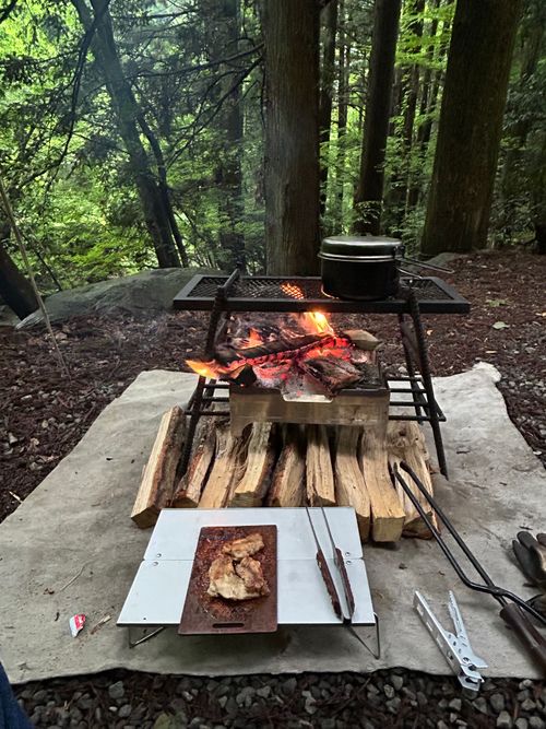 新緑キャンプ🏕 椿荘オートキャンプ場 ソロキャンプ 区画サイト Genさんのキャンプブログ CAMPiii（キャンピー） -キャンプ専用SNS キャンプのすべてがここに集まる-