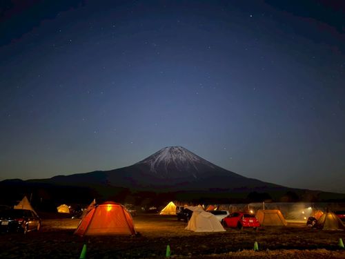 富士山愛で放題キャンプ♪ 井出トマト農園 富士高原農場 ファミリーキャンプ グループキャンプ フリーサイト まーささんのキャンプブログ CAMPiii（キャンピー） -キャンプ専用SNS キャンプのすべてがここに集まる-