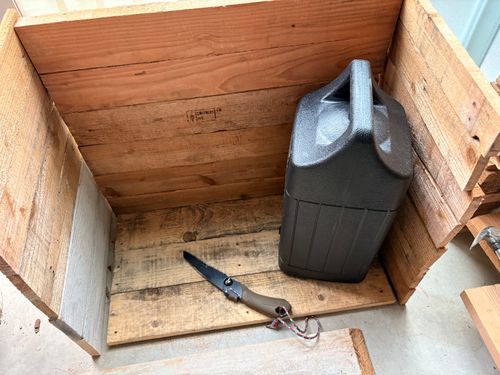 ハンドメイド自作の軍箱📦🪖 徳島県 ソロキャンプ フリーサイト Camp 'n'g  Roll♪🏁さんのキャンプブログ CAMPiii（キャンピー） -キャンプ専用SNS キャンプのすべてがここに集まる-
