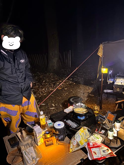 キャンプ界のスター（？）とソログルしてきた。 デルフリキャンプ エンジョイドローン上山田キャンプ場 グループキャンプ 区画サイト あやぴーさんのキャンプブログ CAMPiii（キャンピー） -キャンプ専用SNS キャンプのすべてがここに集まる-