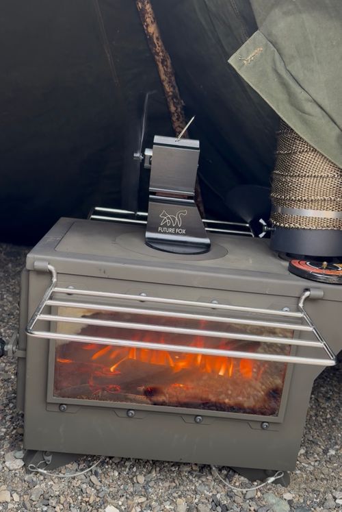 バケットぶら下げて🥖軍幕🪖薪ストCamp🪵🔥🪵 前川キャンプ場 ソロキャンプ フリーサイト camping roll♪さんのキャンプブログ CAMPiii（キャンピー） -キャンプ専用SNS キャンプのすべてがここに集まる-