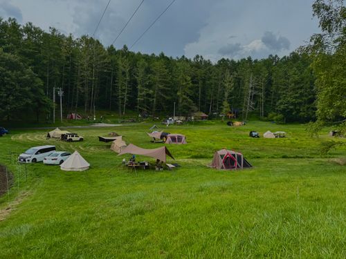 中山高原、初日は曇り白馬の山⛰️見えず 中山高原キャンプ場 グループキャンプ フリーサイト OYAKATAさんのキャンプブログ CAMPiii（キャンピー） -キャンプ専用SNS キャンプのすべてがここに集まる-
