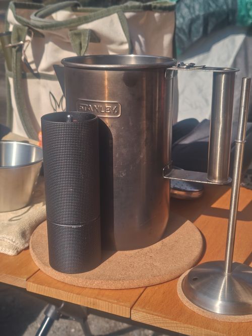 テントメンテでデイキャンプ 柳瀬キャンプ場 ソロキャンプ フリーサイト HARUMAGEDONさんのキャンプブログ CAMPiii（キャンピー） -キャンプ専用SNS キャンプのすべてがここに集まる-