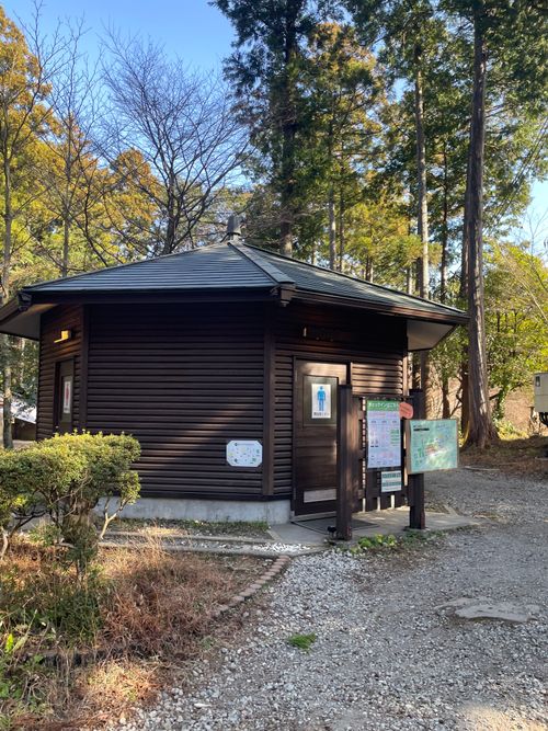 徒歩ソロで行く、いこいの森 RECAMP おだわら 小田原市いこいの森 RECAMP おだわら ソロキャンプ 区画サイト ma9さんのキャンプブログ CAMPiii（キャンピー） -キャンプ専用SNS キャンプのすべてがここに集まる-