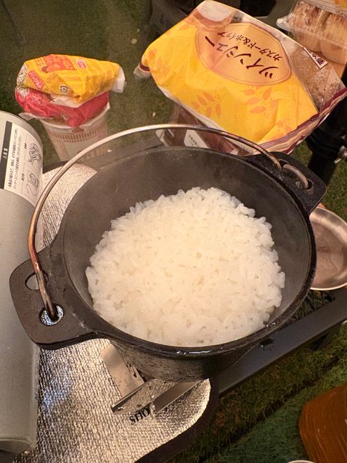 愛すべき同僚達とキャンプ🏕️初心者も安心 HOSOMINE BASE 細峯ベース グループキャンプ 区画サイト ぱぱちょさんのキャンプブログ CAMPiii（キャンピー） -キャンプ専用SNS キャンプのすべてがここに集まる-