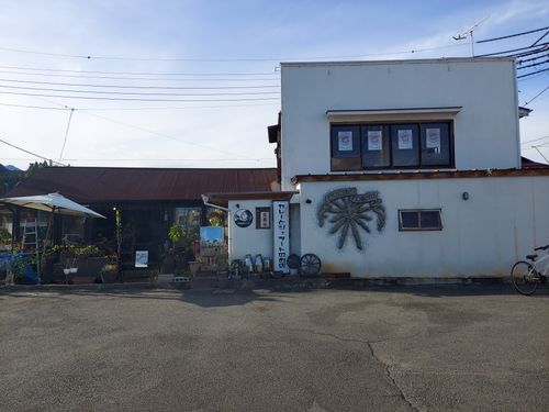 鹿岳辺りの紅葉🍁 One and…Nanmoku Another BASE ソロキャンプ 区画サイト ひろ16さんのキャンプブログ CAMPiii（キャンピー） -キャンプ専用SNS キャンプのすべてがここに集まる-