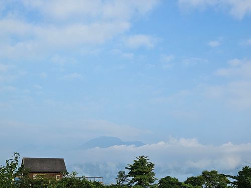 10ヶ月ぶりにして今年初キャンプ🎄⛺🚙は猛暑💦 天空の杜 ファミリーキャンプ 区画サイト yokkoさんのキャンプブログ CAMPiii（キャンピー） -キャンプ専用SNS キャンプのすべてがここに集まる-