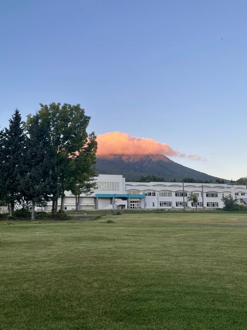 岩木山を眺めながらのんびり過ごす1人と1匹 岩木青少年スポーツセンター ソロキャンプ フリーサイト ロコCamp0828さんのキャンプブログ CAMPiii（キャンピー） -キャンプ専用SNS キャンプのすべてがここに集まる-
