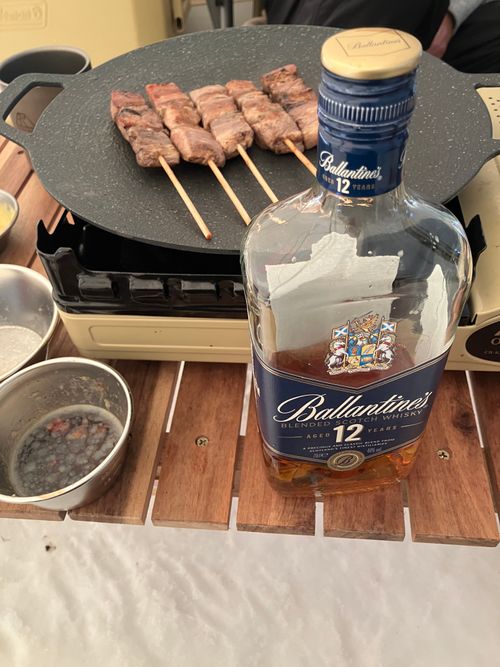 ㊗️100投稿目キャンプ😆 ユーカラパーキングCAMP グループキャンプ フリーサイト siroさんのキャンプブログ CAMPiii（キャンピー） -キャンプ専用SNS キャンプのすべてがここに集まる-