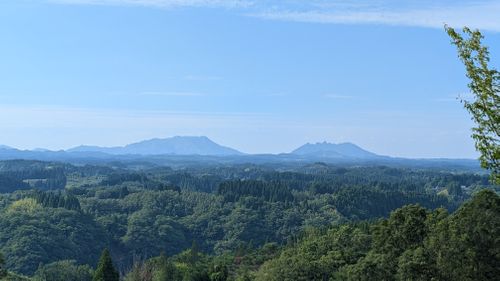 山を見て　肉を焼き　あの人を思ふ ソロキャンプ フリーサイト ヒゲキャンさんのキャンプブログ CAMPiii（キャンピー） -キャンプ専用SNS キャンプのすべてがここに集まる-