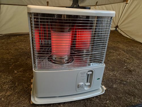 ①ブラックフライデーで買った新幕初張り⛺️②石油ストーブを使ってみた。③ ペコリーノ缶開封の儀🐟④出産祝いのお返しにいただいた「北海道海鮮鍋」🍲 ふもとっぱらキャンプ場 ソロキャンプ フリーサイト オートサイト waccy0441さんのキャンプブログ CAMPiii（キャンピー） -キャンプ専用SNS キャンプのすべてがここに集まる-