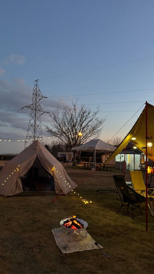 一家大集結の年末連泊ファミキャン🏕神イベぇぇぇ！ 三原市 棲真寺山オートキャンプ場 ファミリーキャンプ 区画サイト オートサイト はるかさんのキャンプブログ CAMPiii（キャンピー） -キャンプ専用SNS キャンプのすべてがここに集まる-