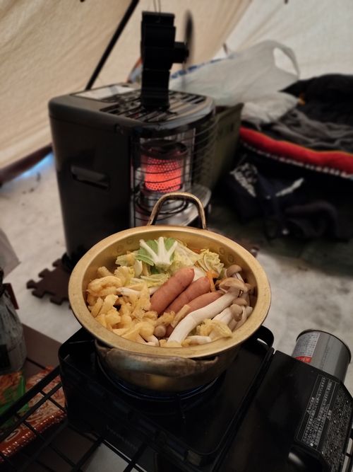 雪中が好きです 飛騨荘川 一色の森キャンプ場 ソロキャンプ グループキャンプ 区画サイト オートサイト たかたかぽんたさんのキャンプブログ CAMPiii（キャンピー） -キャンプ専用SNS キャンプのすべてがここに集まる-