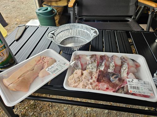 チャーシュー力 ともえ川Park ソロキャンプ グループキャンプ オートサイト 区画サイト IZUIZUさんのキャンプブログ CAMPiii（キャンピー） -キャンプ専用SNS キャンプのすべてがここに集まる-