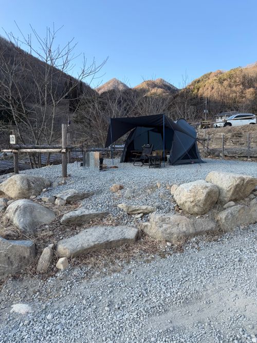 来てみたかった7inch 7inch CAMP ソロキャンプ 区画サイト けいたさんのキャンプブログ CAMPiii（キャンピー） -キャンプ専用SNS キャンプのすべてがここに集まる-