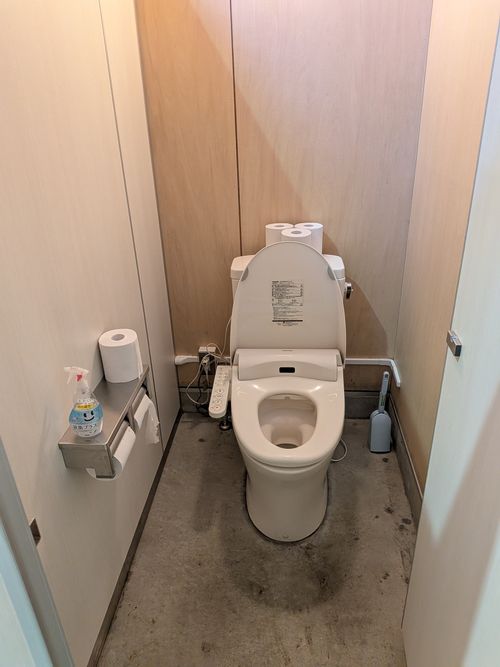 ちくいち (標高約1200m)(オートフリーサイト4500円) 内山牧場 ソロキャンプ グループキャンプ フリーサイト オートサイト IZUIZUさんのキャンプブログ CAMPiii（キャンピー） -キャンプ専用SNS キャンプのすべてがここに集まる-