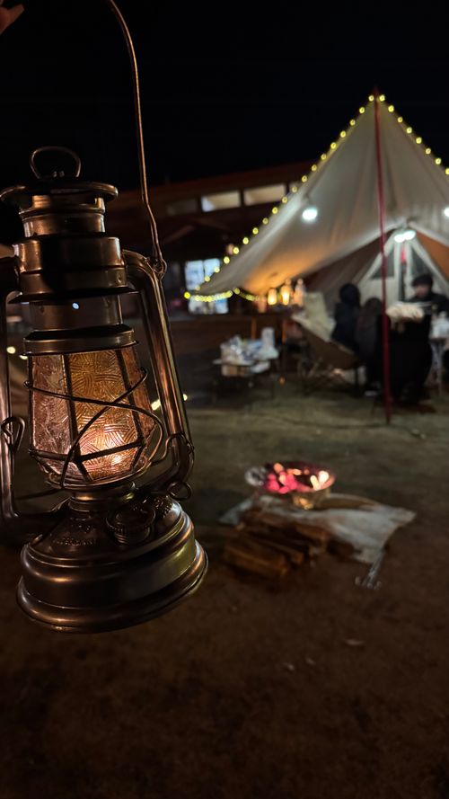 一家大集結の年末連泊ファミキャン🏕神イベぇぇぇ！ 三原市 棲真寺山オートキャンプ場 ファミリーキャンプ 区画サイト オートサイト はるかさんのキャンプブログ CAMPiii（キャンピー） -キャンプ専用SNS キャンプのすべてがここに集まる-