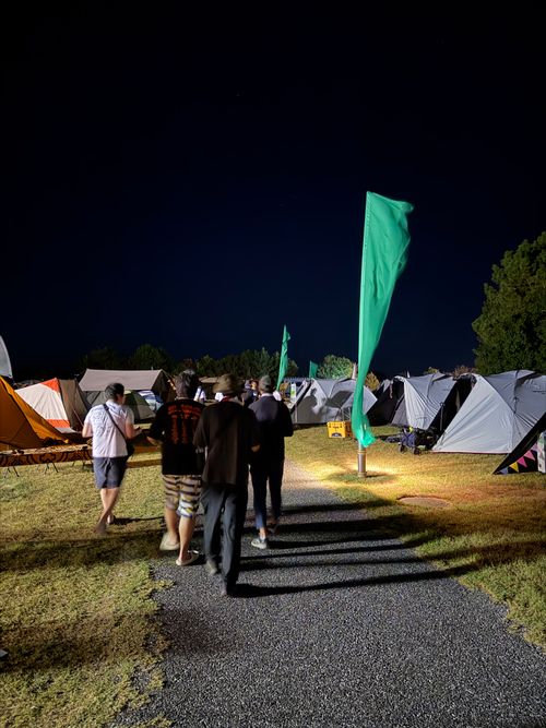 WILD BUNCH FES & CAMP 山口きらら博記念公園 グループキャンプ フリーサイト あやぴーさんのキャンプブログ CAMPiii（キャンピー） -キャンプ専用SNS キャンプのすべてがここに集まる-