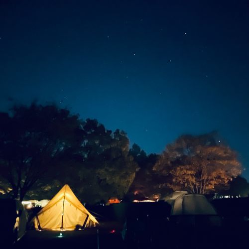 新幕から伊吹山を臨む グリーンパーク山東 ファミリーキャンプ 区画サイト だっちーさんのキャンプブログ CAMPiii（キャンピー） -キャンプ専用SNS キャンプのすべてがここに集まる-