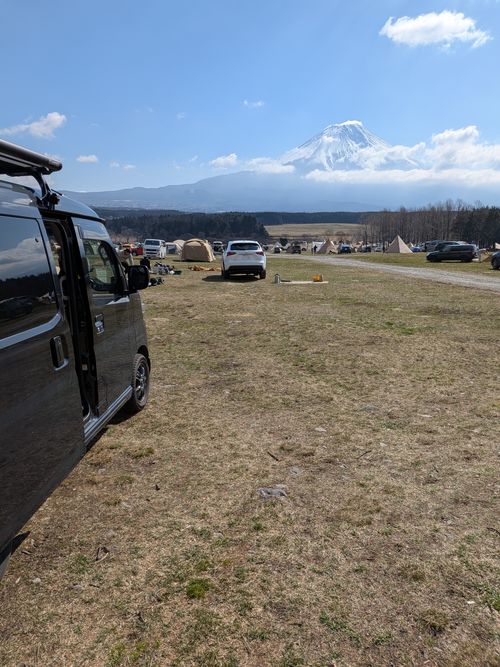 久々のふもとっぱら ふもとっぱらキャンプ場 ソロキャンプ グループキャンプ フリーサイト オートサイト IZUIZUさんのキャンプブログ CAMPiii（キャンピー） -キャンプ専用SNS キャンプのすべてがここに集まる-