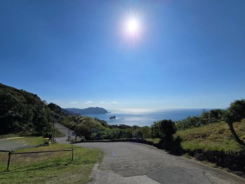 夕日キャンプ 南伊豆夕日ヶ丘キャンプ場 ファミリーキャンプ 区画サイト オートサイト 中年ソロキャンオヤジさんのキャンプブログ CAMPiii（キャンピー） -キャンプ専用SNS キャンプのすべてがここに集まる-