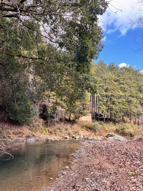 あけまして2026。 KAWAI VILLAGE CAMP グループキャンプ 区画サイト オートサイト あやぴーさんのキャンプブログ CAMPiii（キャンピー） -キャンプ専用SNS キャンプのすべてがここに集まる-