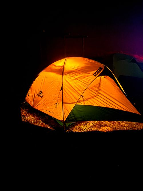 KELTY６連カルストキャンプ。 姫鶴平キャンプ場 グループキャンプ フリーサイト あやぴーさんのキャンプブログ CAMPiii（キャンピー） -キャンプ専用SNS キャンプのすべてがここに集まる-