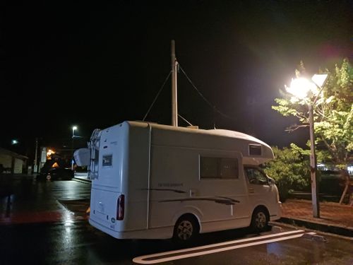 温泉を楽しみ、御岳と乗鞍を望む標高1400mの絶景キャンプで秋を食らう【Day1】寒い(*_*; N.A.O.高山すずらん高原キャンプ場 ファミリーキャンプ オートサイト キャンピングカー vios outdoor'sさんのキャンプブログ CAMPiii(キャンピー) -キャンプ専用SNS キャンプのすべてがここに集まる-
