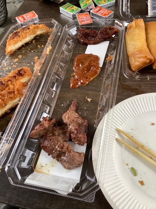 Vol.118 26/NO.08 生憎の雨の中でも倉庫でやった恒例のBBQ会‼️ ソロキャンプ 🔥焚き火🔥さんのキャンプブログ CAMPiii（キャンピー） -キャンプ専用SNS キャンプのすべてがここに集まる-