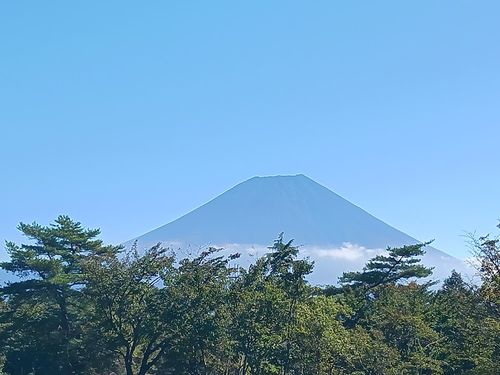 富士山まる出しの秋キャンプ 朝霧Camp Base そらいろキャンプ場（フリーサイト・区画サイト・電源区画サイト） ファミリーキャンプ 区画サイト キャンピングカー vios outdoor'sさんのキャンプブログ CAMPiii（キャンピー） -キャンプ専用SNS キャンプのすべてがここに集まる-