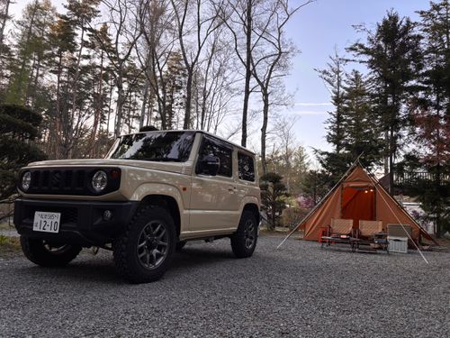 キャンプ解禁🎉＆乾杯🍻青木ヶ原樹海を歩く!? 「フラット登山」第2弾 DOTEKAGE CAMP GROUND 区画サイト Jimko☆さんのキャンプブログ CAMPiii（キャンピー） -キャンプ専用SNS キャンプのすべてがここに集まる-