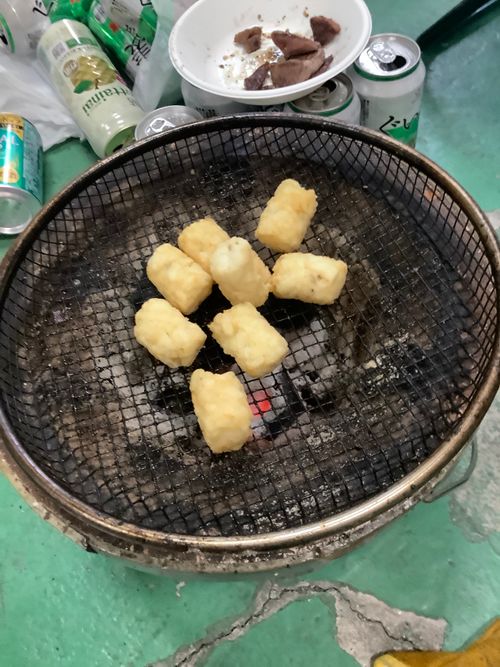 Vol.119 26/NO.09 大雨でもやった大雨倉庫内呑みBBQ会‼️ 川越市 ソロキャンプ 🔥焚き火🔥さんのキャンプブログ CAMPiii（キャンピー） -キャンプ専用SNS キャンプのすべてがここに集まる-