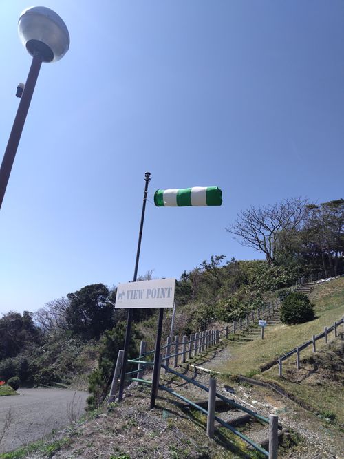 暴風キャンプ 和島オートキャンプ場 ファミリーキャンプ 区画サイト オートサイト セツさんのキャンプブログ CAMPiii（キャンピー） -キャンプ専用SNS キャンプのすべてがここに集まる-