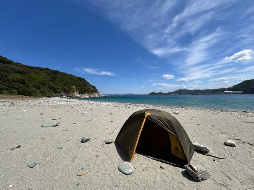 山の次は海　無人島キャンプ 地ノ島 キャンプ場兼イベントフィールド ソロキャンプ グループキャンプ フリーサイト △kuuga△さんのキャンプブログ CAMPiii（キャンピー） -キャンプ専用SNS キャンプのすべてがここに集まる-