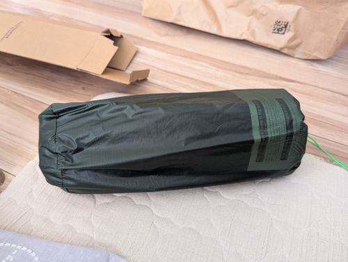 新幕試し張りソロ クアハウス山小屋 ソロキャンプ 区画サイト 週末スナフキンさんのキャンプブログ CAMPiii(キャンピー) -キャンプ専用SNS キャンプのすべてがここに集まる-
