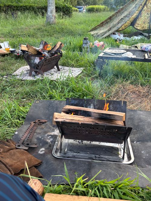 GENさん 関西降臨 支那編 湖岸緑地 志那2 グループキャンプ ソロキャンプ フリーサイト とのさんのキャンプブログ CAMPiii(キャンピー) -キャンプ専用SNS キャンプのすべてがここに集まる-